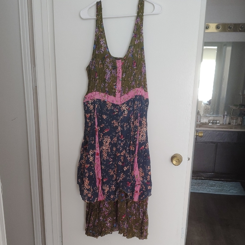 Floral Sleeveless Dress with Pink Accents